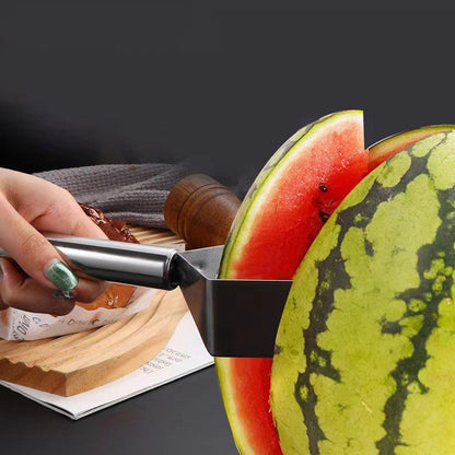 🔥Buy One, Get One Free — Last Day!🔥Stainless Steel Triangle Fruit Divider